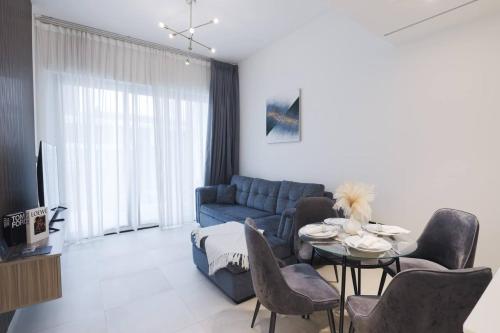 Фотография из галереи Stunning 1 bedroom in Binghatti, Burj Khalifa view в Дубае
