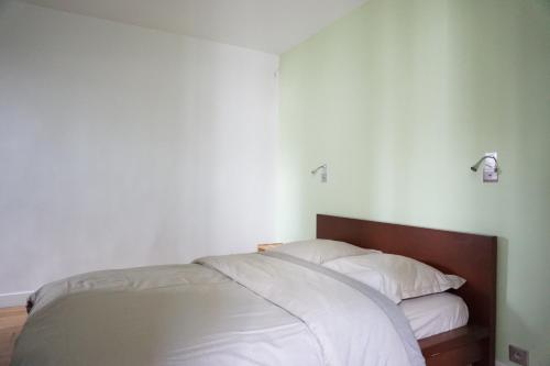 Paris 17 Apartment on Grande Armee Ideal Base for City Explorers