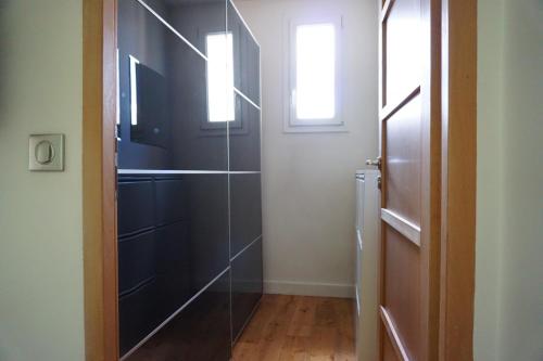 Paris 17 Apartment on Grande Armee Ideal Base for City Explorers