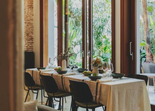 Restoran atau tempat lain untuk makan di Hotel Regina Barcelona