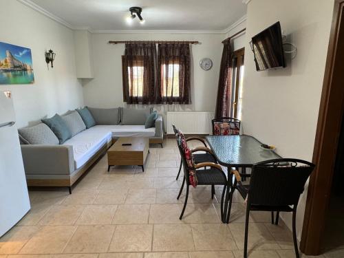 Posezení v ubytování Caryatis Ntoridis Studios & Apartments in Afitos