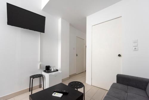 Ati-Key Residence