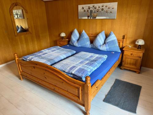 Postel nebo postele na pokoji v ubytování See und Berge Loft
