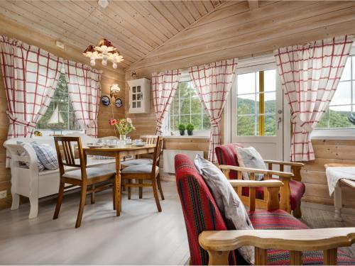 Posezení v ubytování Holiday Home Granlien by Interhome