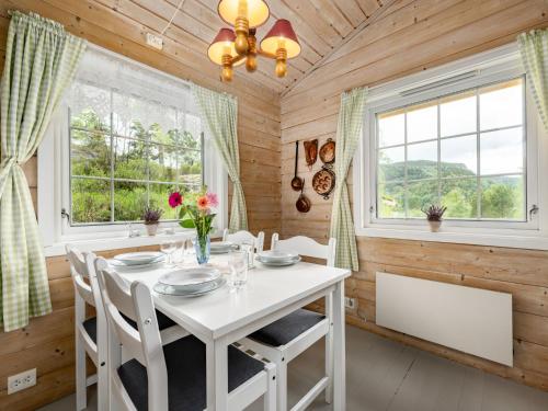 Fotografie z fotogalerie ubytování Holiday Home Solbakken by Interhome v destinaci Gjølanger