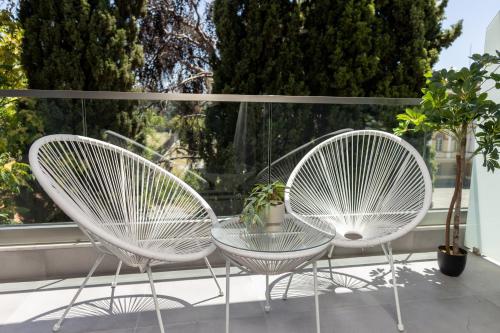 Velvet Luxury Apartments near the City Center by BiNoBi!