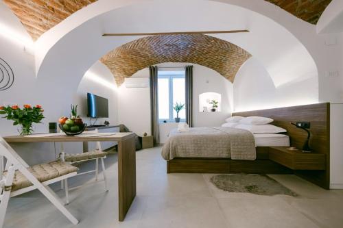 Brick Studio Apartment Tkalča