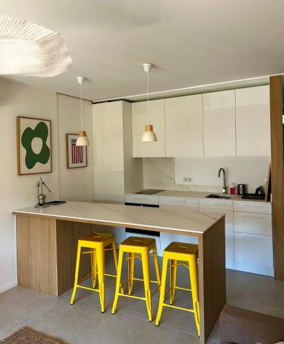 Studio Port de Hyeres Plage et Piscine