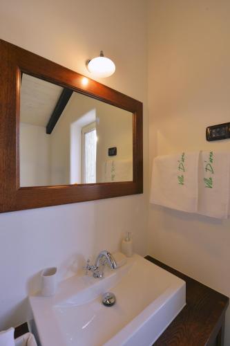 Kúpeľňa v ubytovaní Villa D'Arsa