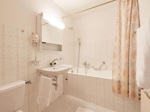 Apartment Dixence 109 by Interhome