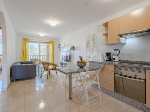 Apartment La Perla by Interhome