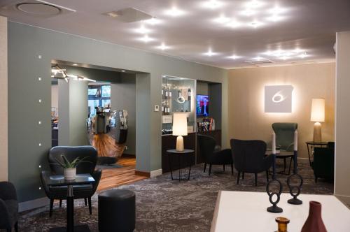 Et opholdsområde på Novotel Bayeux