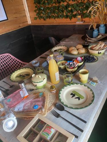 Mad i feriehuset eller i nærheden