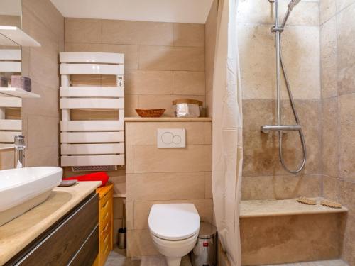 Studio Régina-15 by Interhome