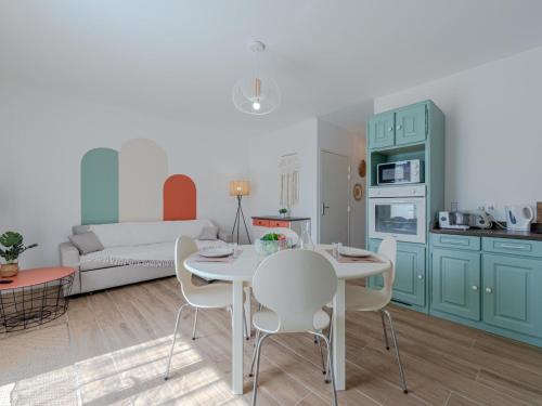 Apartment Pine's Mansion-1 by Interhome