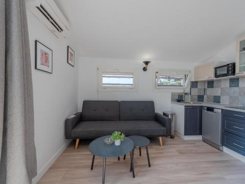 Apartment Pine's Mansion-2 by Interhome