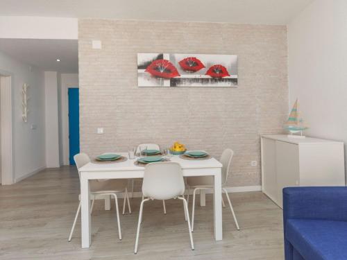 Apartment Palacio del Mar by Interhome