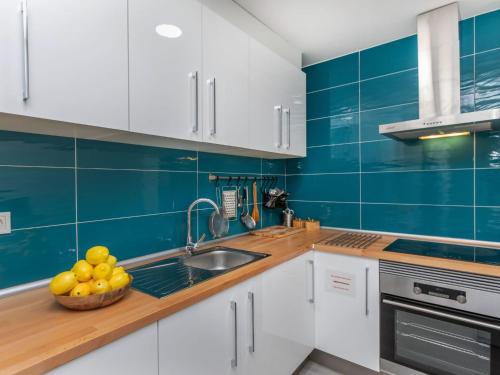 Apartment Palacio del Mar by Interhome
