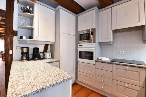 Dapur atau dapur kecil di Manala - Maison avec Terrasse