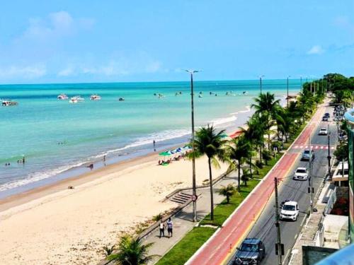 Photo de la galerie de l'établissement Flat Manaíra Palace Pé na Areia Beira Mar, à João Pessoa
