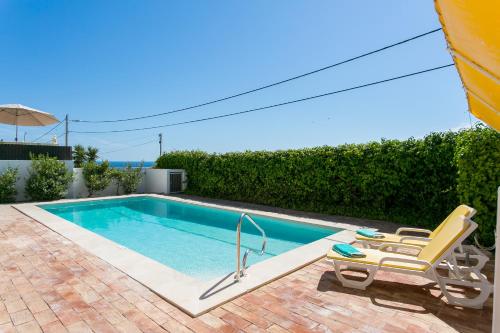 Spacious Private Villa with Pool, Sea View & Walkable Beach Access