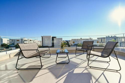 Φωτογραφία από το άλμπουμ του Luxury Villas Paradise σε Novalja
