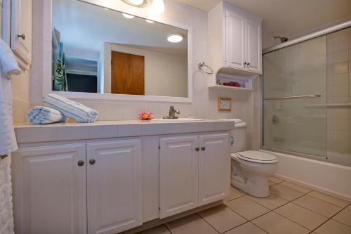 Koupelna v ubytování Hanalei Colony Resort C4