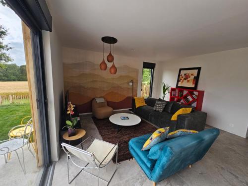 Χώρος καθιστικού στο Villa Gwin Zegal