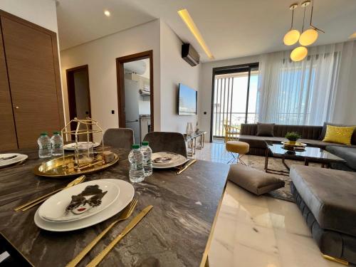 A seating area at Casa Financial City 2 Bedrooms - Appartali Luxury Platform