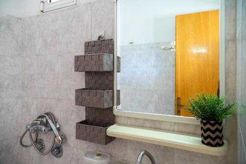 Φωτογραφία από το άλμπουμ του Davis Studios & Apartments στην Ήλια