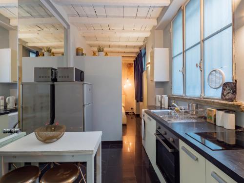 Xenia Apartments - Central studio apartment in Duomo