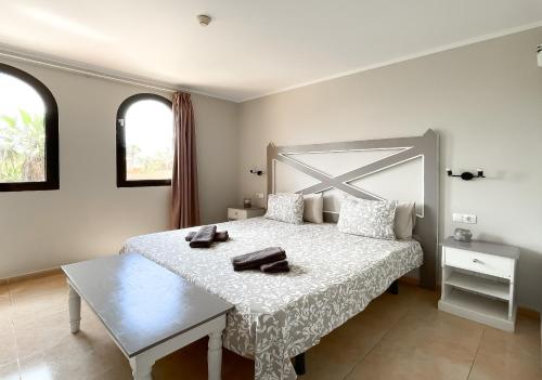 B-Rent Casa Angela pool view