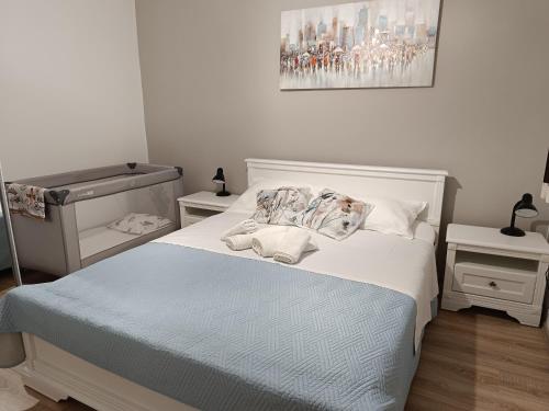 Apartment Dado