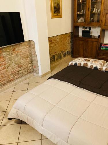 in CENTRO con cortile esterno