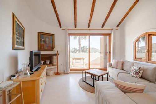 TV a/nebo společenská místnost v ubytování Charming Villa in La Manga Club