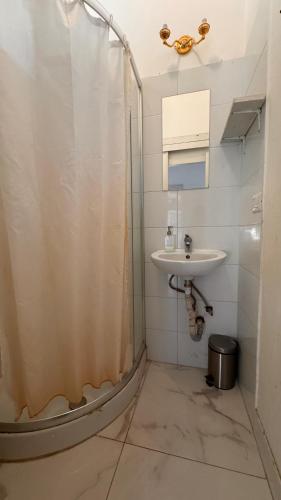 Abba Accomodation
