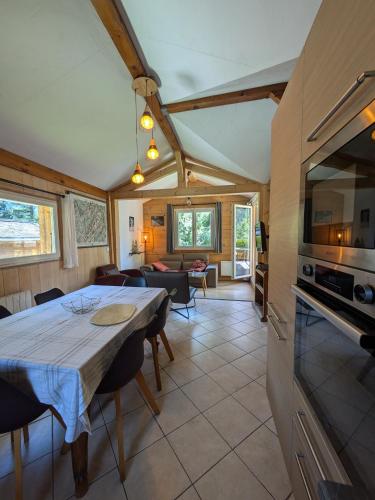 Le Bivouac