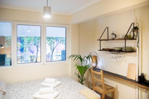 Easy Stay flat in the most Vibrant neigborhood of Athens!