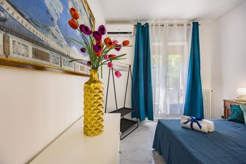 Apartment Metro San Paolo -Air Conditioning-WIFI-TV55"- 9 minutes from the Colosseo