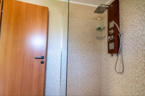 Koupelna v ubytování Stefano house