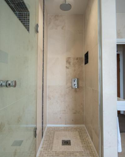 Bagno di Gwesty Cymru