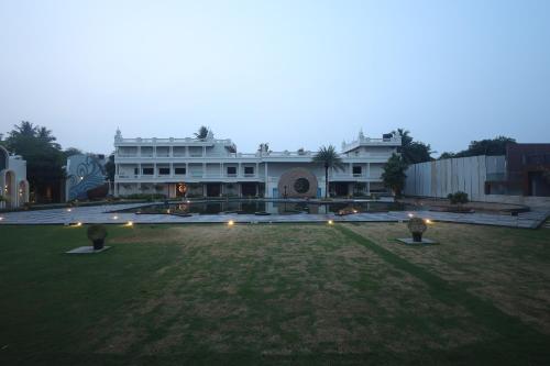 Zahrada ubytování Sathyam Grand Resorts, Sriperumbudur