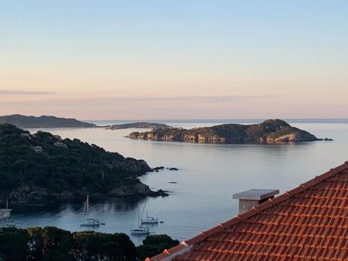 Appartement à Giens vue Porquerolles
