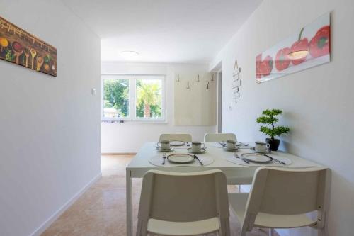 Apartments in Dramalj 42937