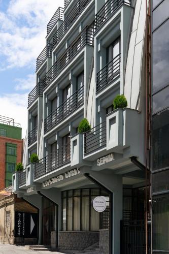 ホテルが所在する建物