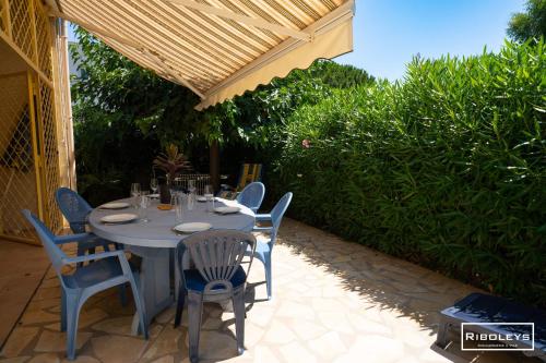 Villa T4 à 450m de la plage avec clim et WIFI