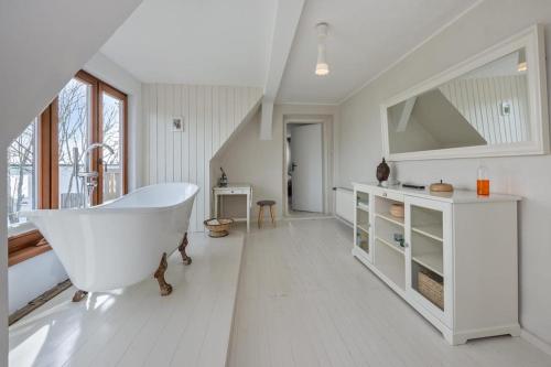 Ένα μπάνιο στο Seeblick Cottage