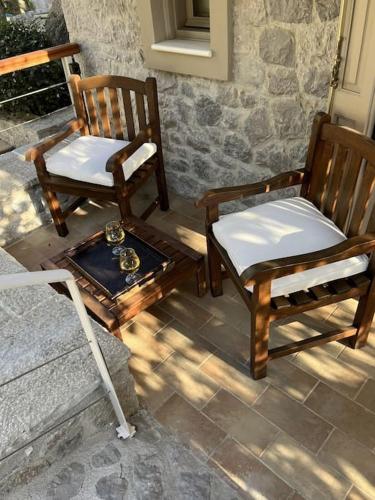 Fotografie z fotogalerie ubytování Elia Junior Suite In Epidavros with Shared Pool v destinaci Néa Epídhavros