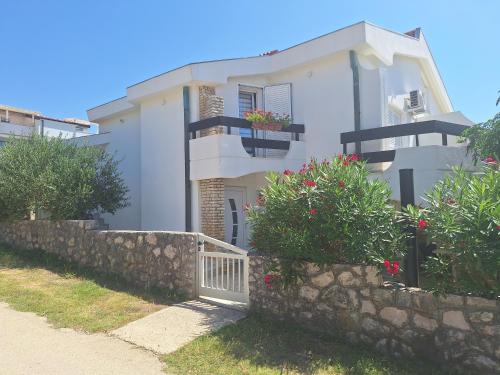 Apartment Seka with Terrace