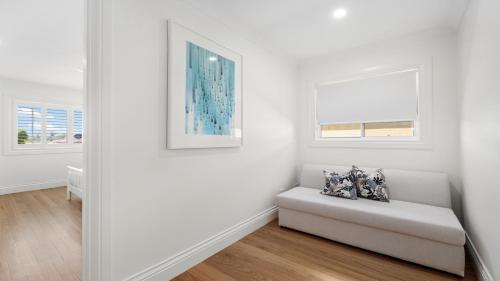 エメラルド・ビーチにあるWillows at Sandy Beach -Walk to beach, Stylish Family Homeのギャラリーの写真